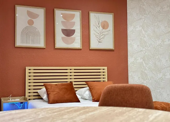 Le Terracotta, Spacieux & Elegant, Hyper Centre Lägenhet *